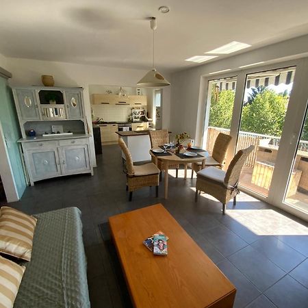 Luminous Apartment In Kehl Near Strasbourg, Conveniently Located Next To A Tram Stop With Direct Access To Strasbourg City Centre Bagian luar foto