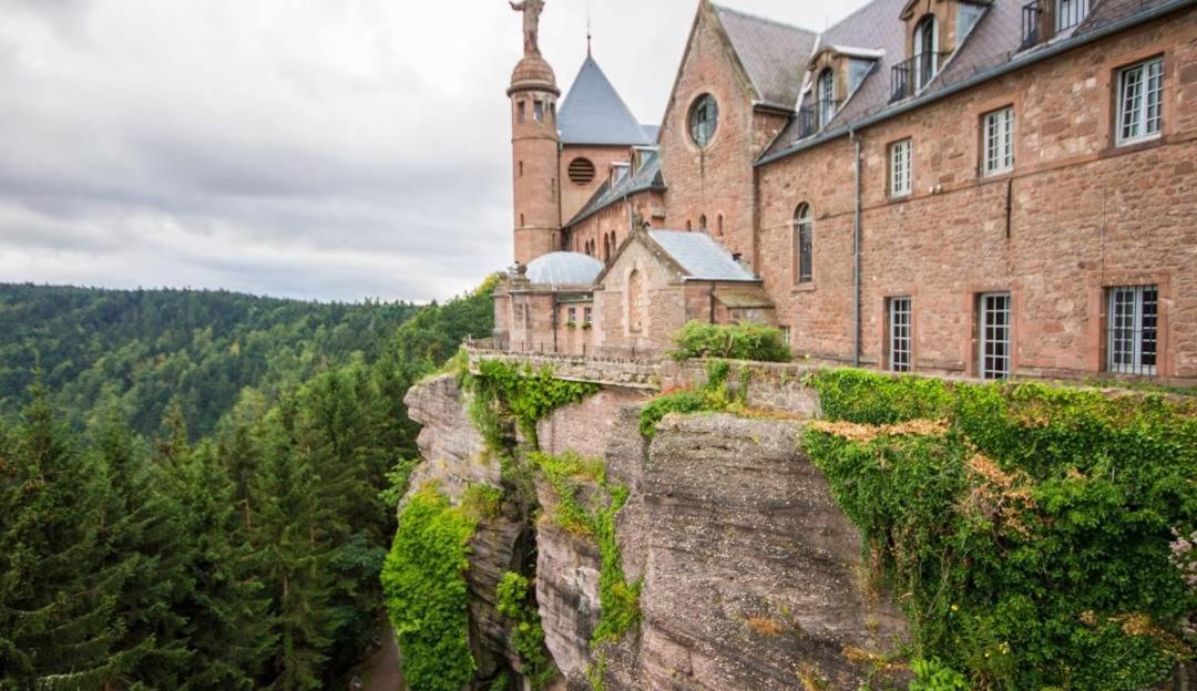 Luminous Apartment In Kehl Near Strasbourg, Conveniently Located Next To A Tram Stop With Direct Access To Strasbourg City Centre Bagian luar foto